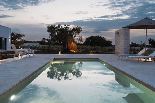 Trulli Vigna Lamafico Suites & Pool