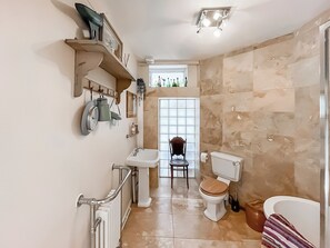 Towels - 3 bedroom accommodation in Torquay (Torquay)