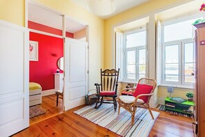 Exterior - Stylish Lisbon Flat in Graça With Terrace and View (Lisbon)