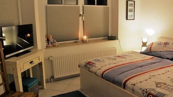 1 Schlafzimmer, Bügeleisen/Bügelbrett, kostenloses WLAN, Bettwäsche