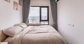 1 slaapkamer, een strijkplank/strijkijzer, wifi, beddengoed
