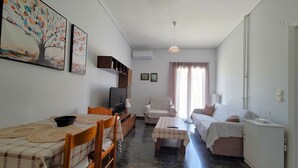 Apartemen, balkon, pemandangan kota | Area keluarga