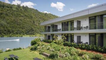 Double or Twin Room, Balcony, River View | Outdoor dining