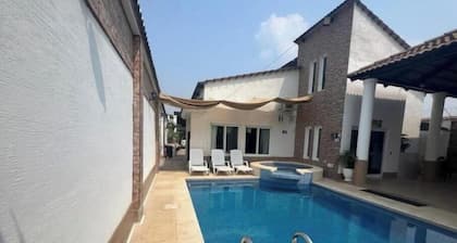 La Finca Villa – Comfort, Style, and Family Fun