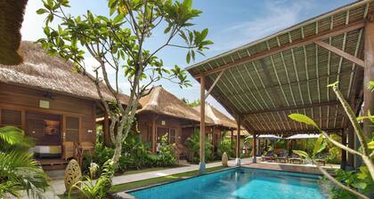 Gecko Bungalow. Affordable & ideal for solo and couple. Walk to Beach & Cafes.