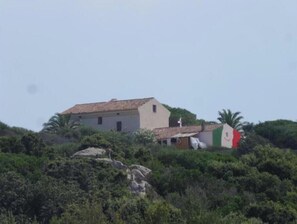 Exterior - Villetta Mannucciu – Studio Apartment with a Fireplace and Ocean View in Rena Majore (Rena Majore)