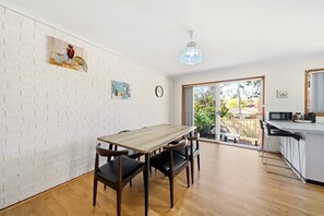Dining - Family Friendly 3-Bed Home with Outdoor Area (Belconnen)