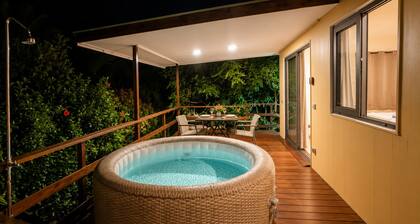 Tropical Retreat & Spa near Taahiamanu Beach