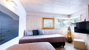 4 Schlafzimmer, Bügeleisen/Bügelbrett, kostenloses WLAN, Bettwäsche