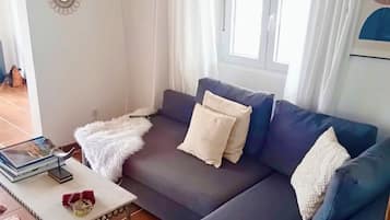 House, 3 Bedrooms, Private Pool, Valley View | Living area