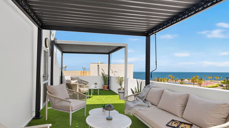 Coast Suites