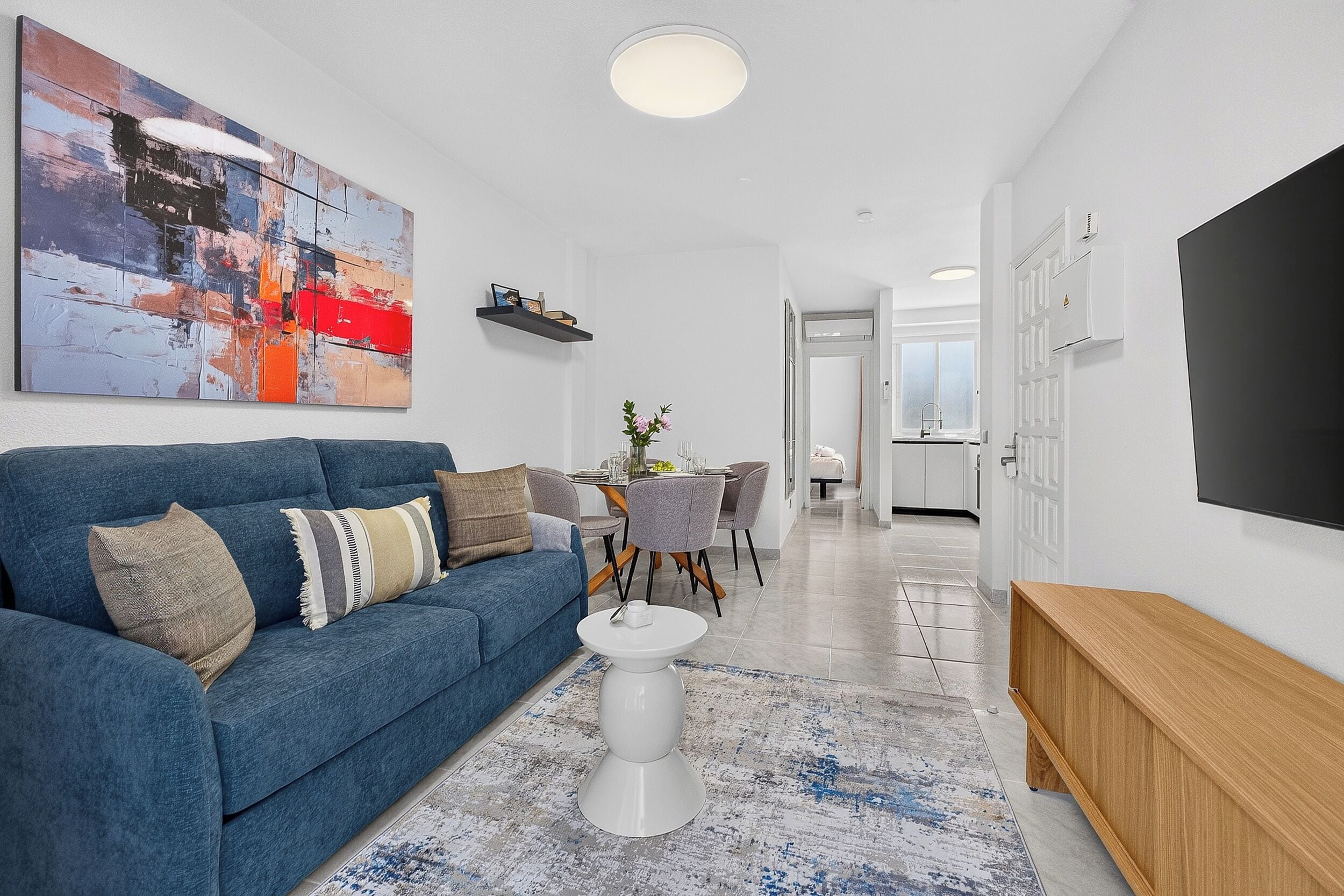 Suite Premium, balcón, vistas al mar | Espacio para trabajar con un portátil y cortinas opacas
