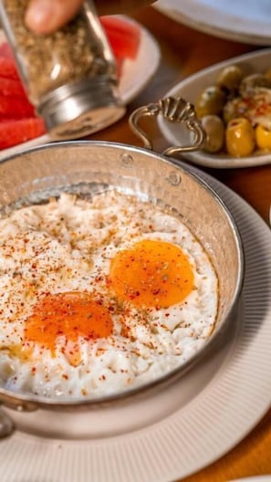 Gratis lokale morgenmadsretter hver dag