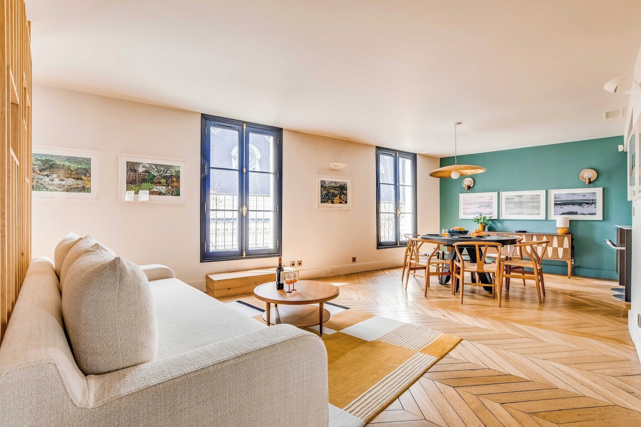 Smart TV, fireplace, offices