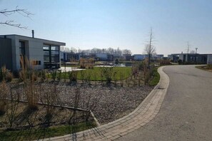 Property grounds - Holiday home in Olburgen with swimming pool (Olburgen)