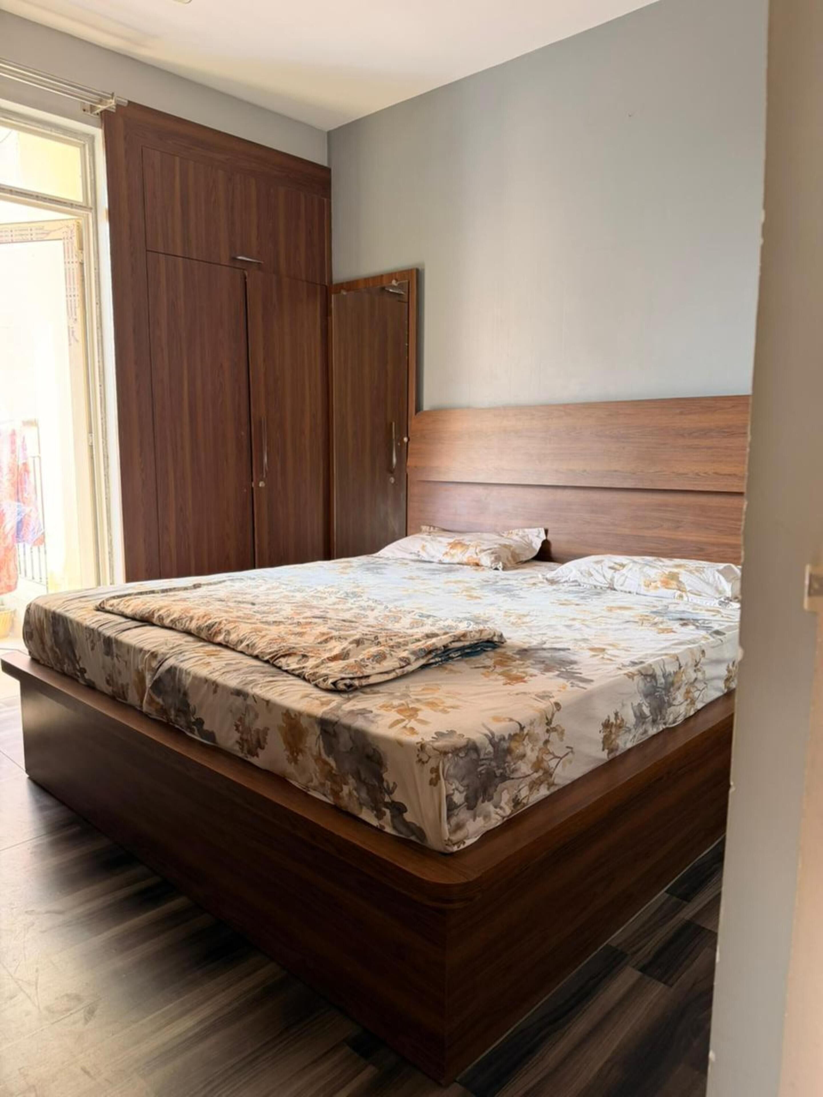 Apartment | Rollaway beds, free WiFi, bed sheets