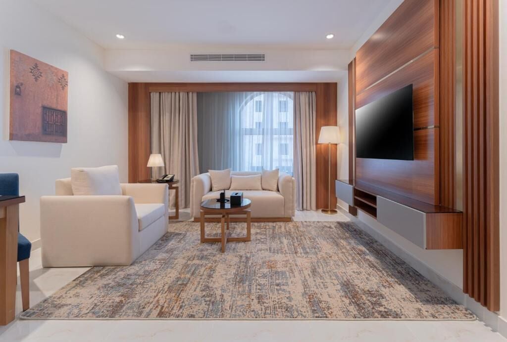 Grand suite, uitzicht op de stad | Woonruimte