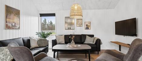 Televisio, pöytäjalkapallopöytä, pöytätennispöytä