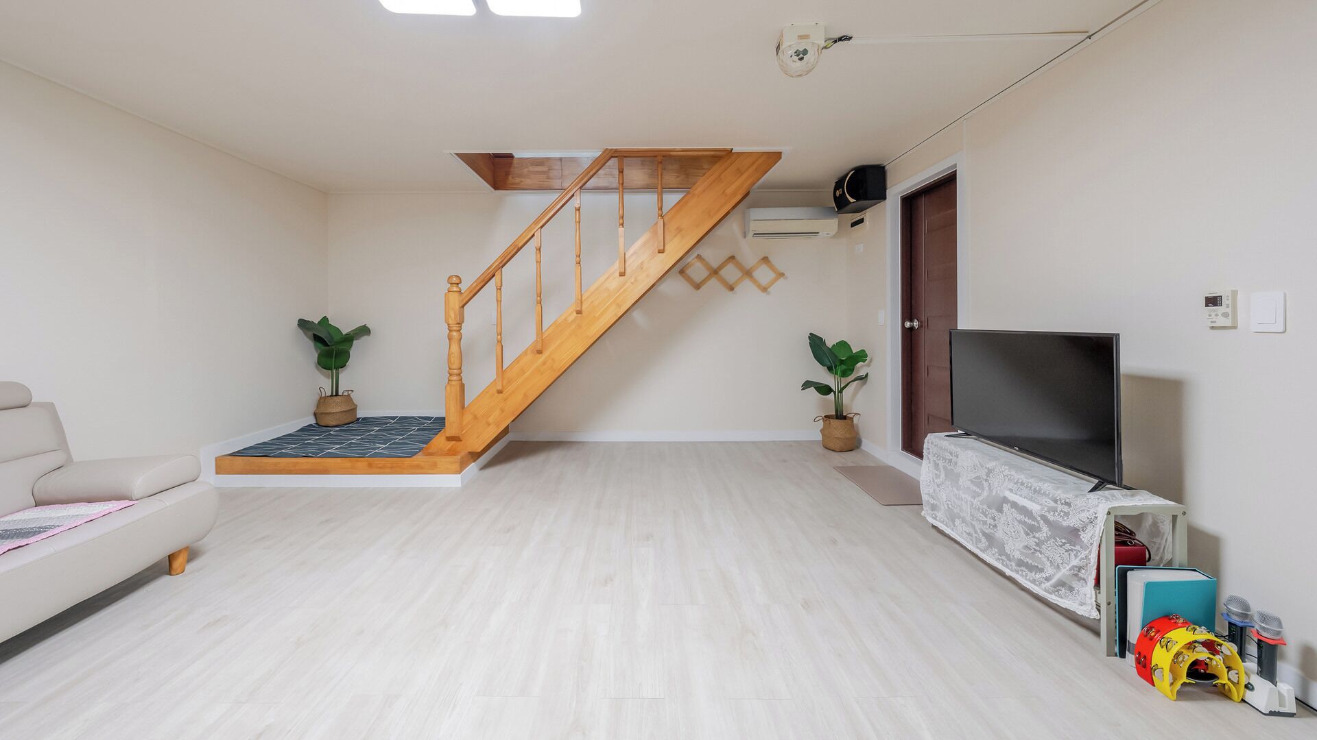 Eenvoudige kamer, 1 slaapkamer (Private Premium Group Room) | 1 slaapkamer, gratis wifi