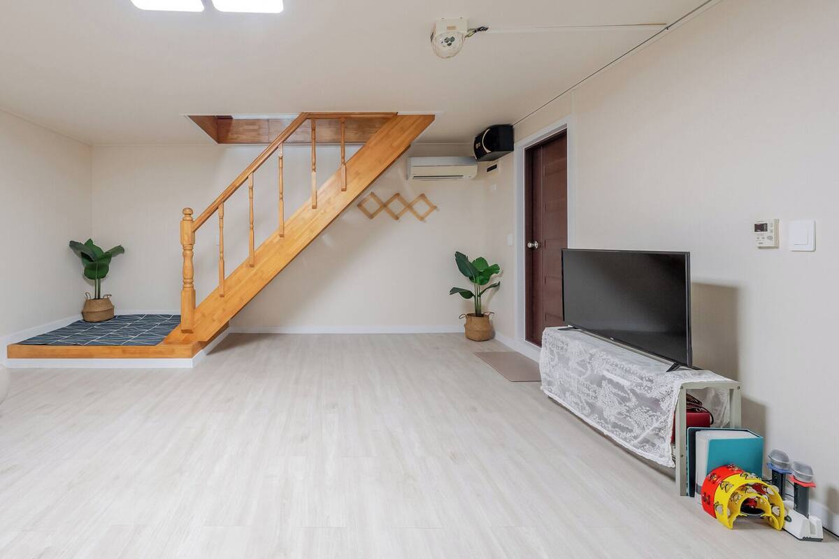 Phòng cơ bản, 1 phòng ngủ (Private Premium Group Room) | 1 phòng ngủ, truy cập Internet không dây miễn phí