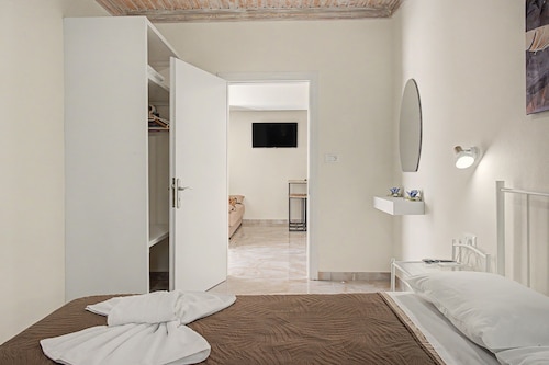 Irini Studios Arkasa