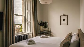 Deluxe Apartment, City View | Free WiFi, bed sheets