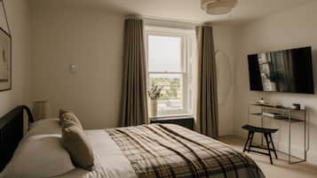 Deluxe Apartment, City View | Free WiFi, bed sheets