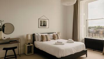 Deluxe Apartment, City View | Free WiFi, bed sheets