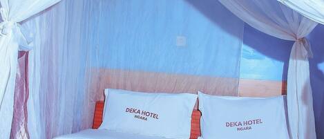Comfort Double or Twin Room, Patio, City View