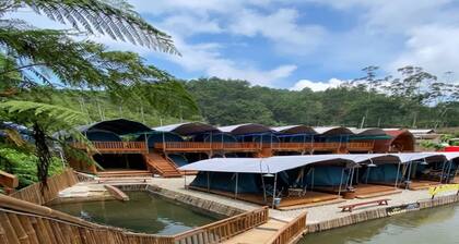 Cozzy Raffana Glamping