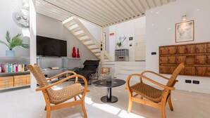 Ảnh chưa phân loại, 4 trong số 34 ảnh, nút