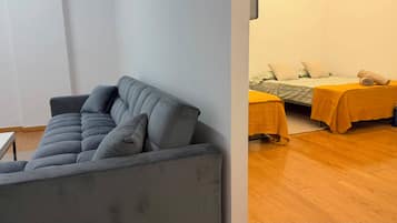 Free WiFi, bed sheets, wheelchair access