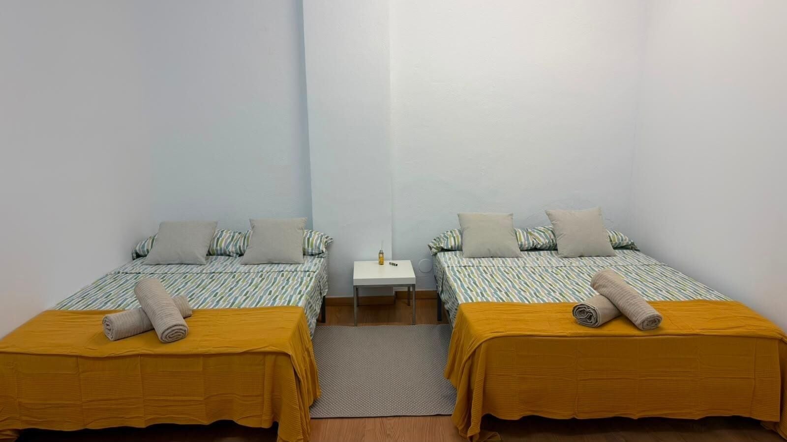2 slaapkamers, gratis wifi, beddengoed, rolstoeltoegang