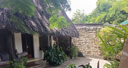 One bedroom cottage with Mtwapa Creek and Mangrove forest view,with Pool.