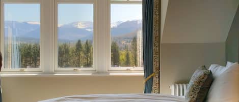 6 Schlafzimmer, Bügeleisen/Bügelbrett, kostenloses WLAN, Bettwäsche