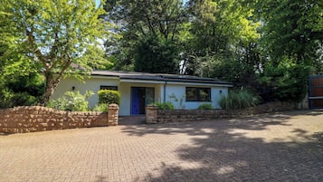 Cottage | Exterior
