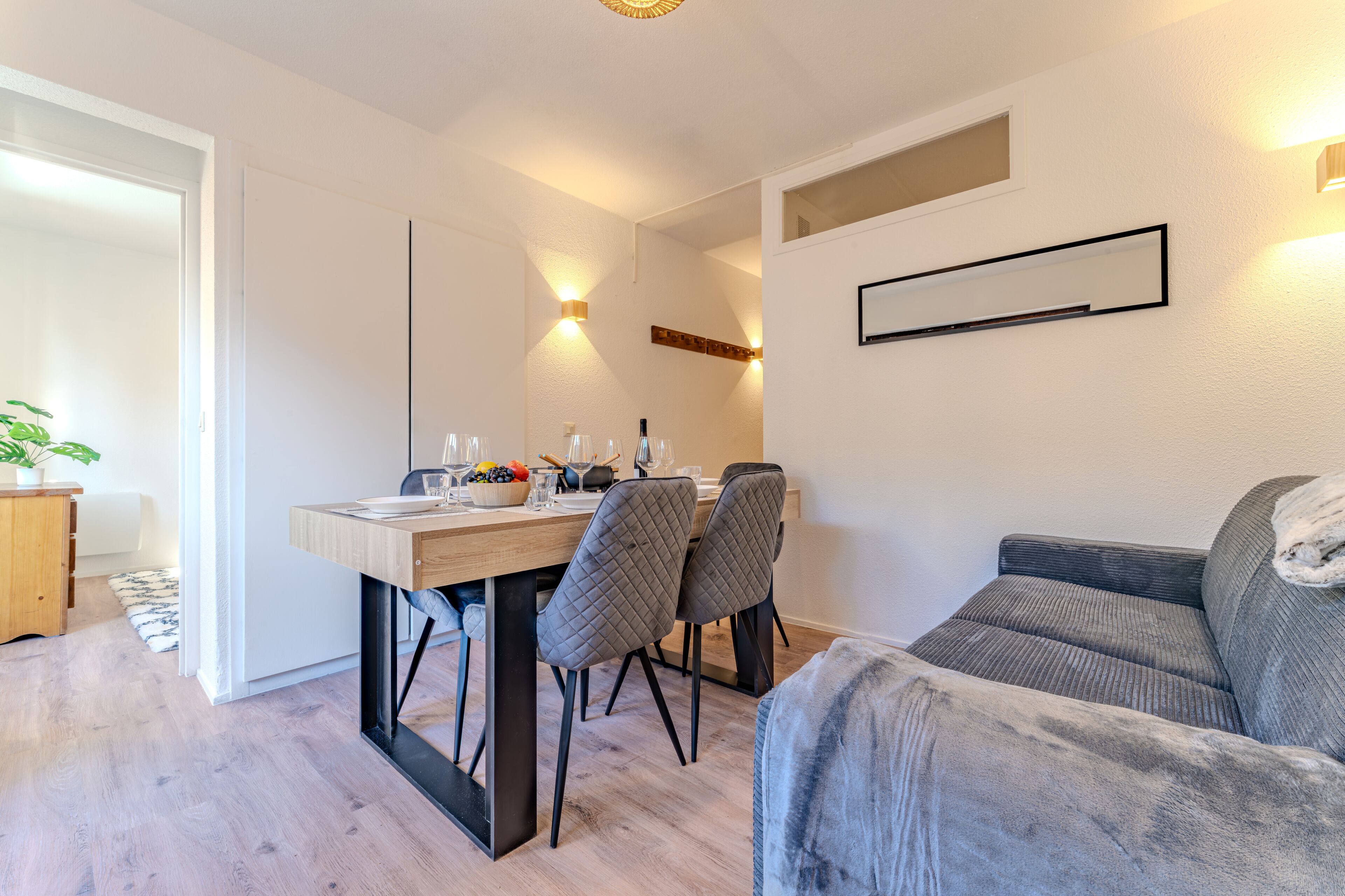 Superior Apartment, Mountain View | In-room dining