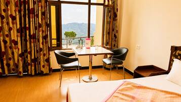 Premium Room, Hill View | View from room