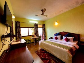 Room - Hotel Hill Top Forest Palace (Jaiharikhal)