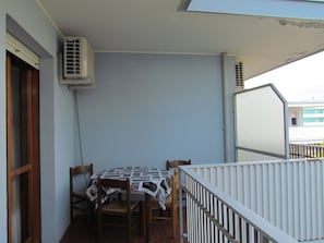 Apartamento, 1 habitación, balcón | Balcón