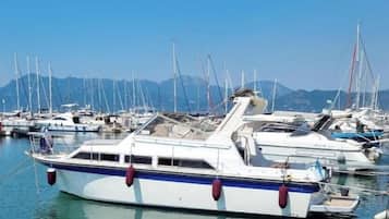 Marina/club náutico