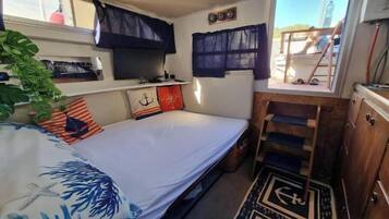 2 habitaciones, wifi gratis y ropa de cama