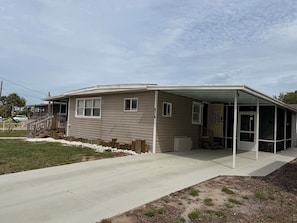 Exterior - Relaxation Retreat near the Sponge Docks (Tarpon Springs)