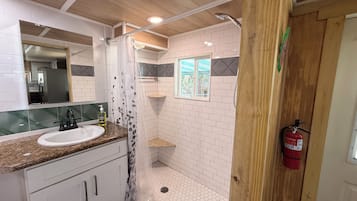 Shower, towels