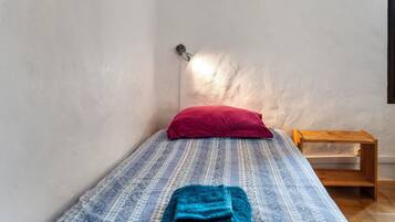 1 chambre, draps fournis