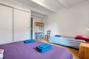 1 chambre, draps fournis