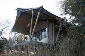 Deluxe Double or Twin Room, Patio, River View | Exterior - Osonjiva Outpost (Otjiwarongo)