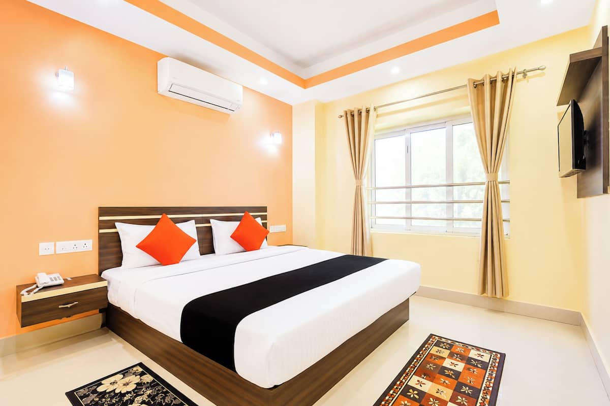 Deluxe Double Room, Multiple Beds, Air conditioning | View from room