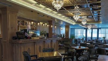 Bar (in der Unterkunft)