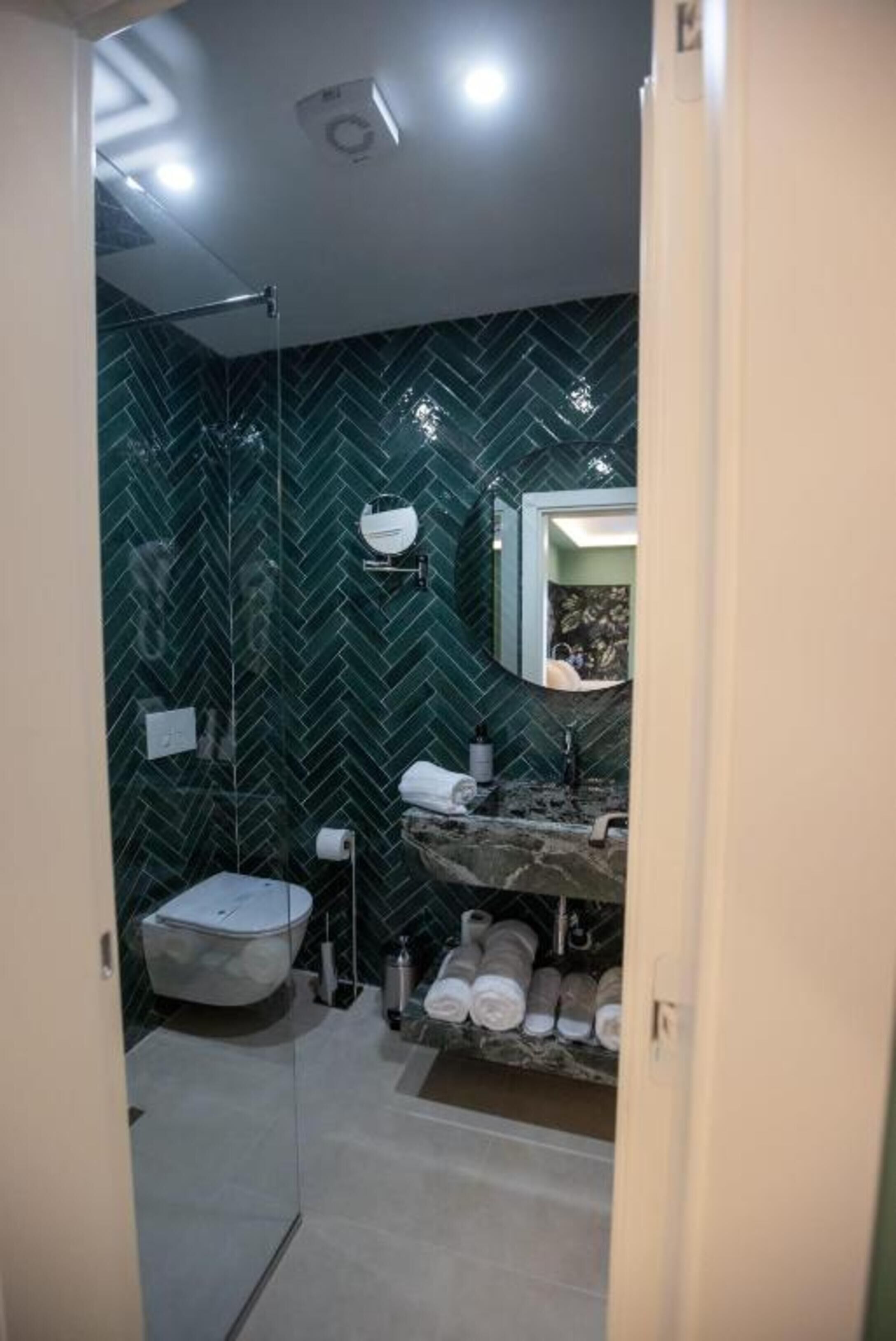 Deluxe-Doppelzimmer | Badezimmer | Handtücher